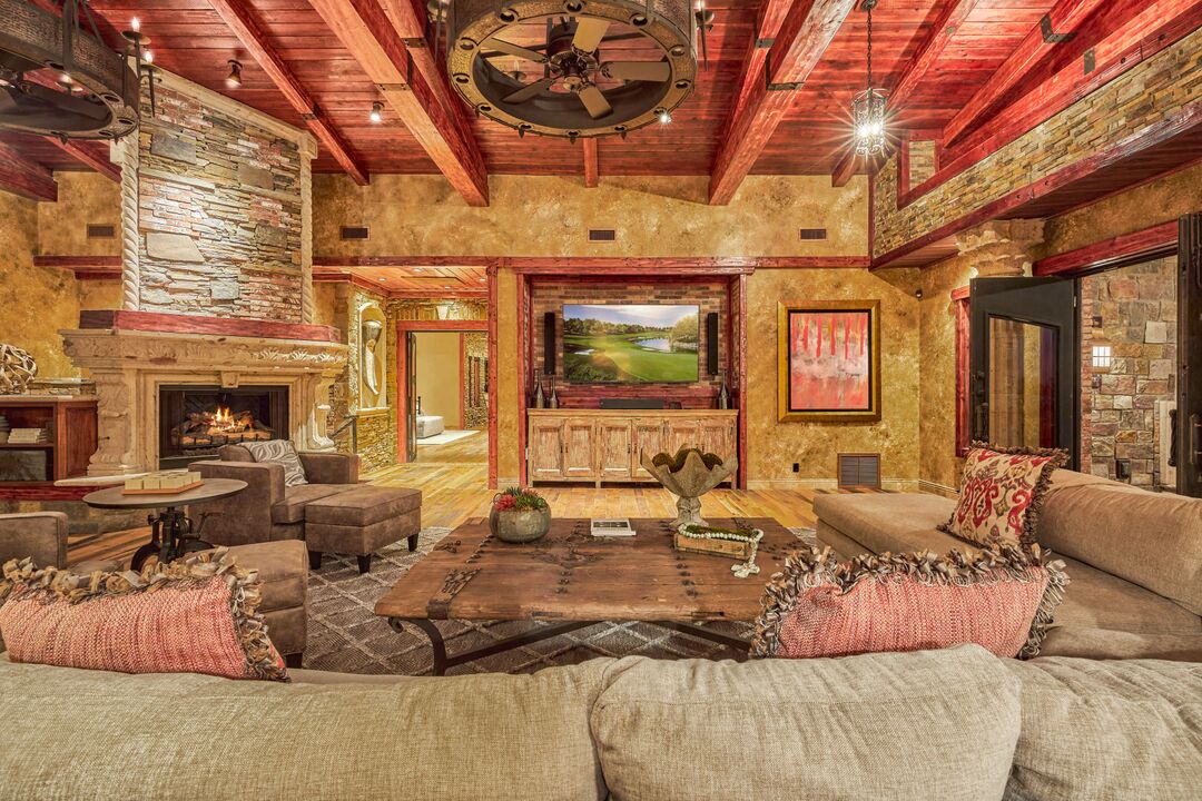 Photo of Livingroom in Carefree