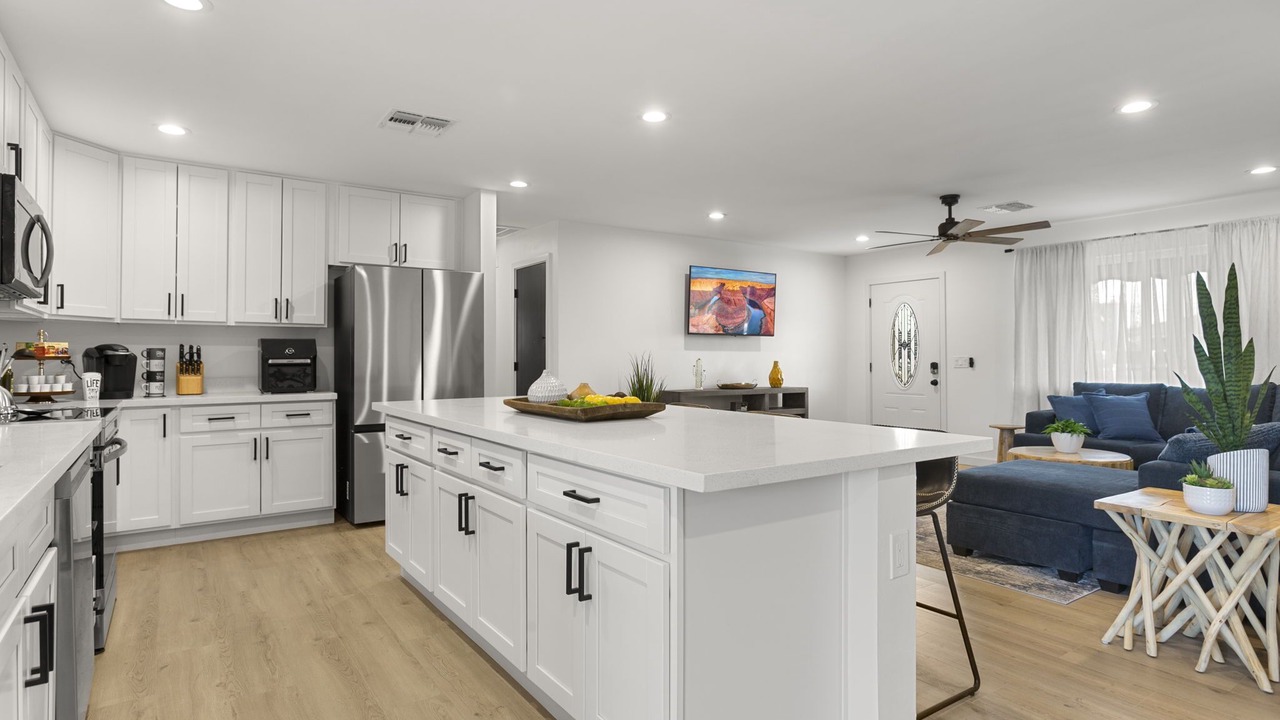Photo of Kitchen in Papago Parkway