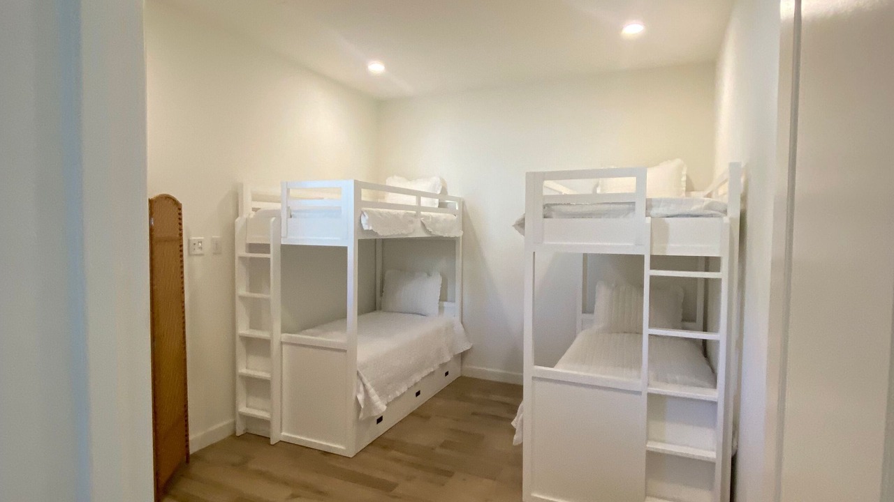 Photo of Bedroom in Eagle Ridge North