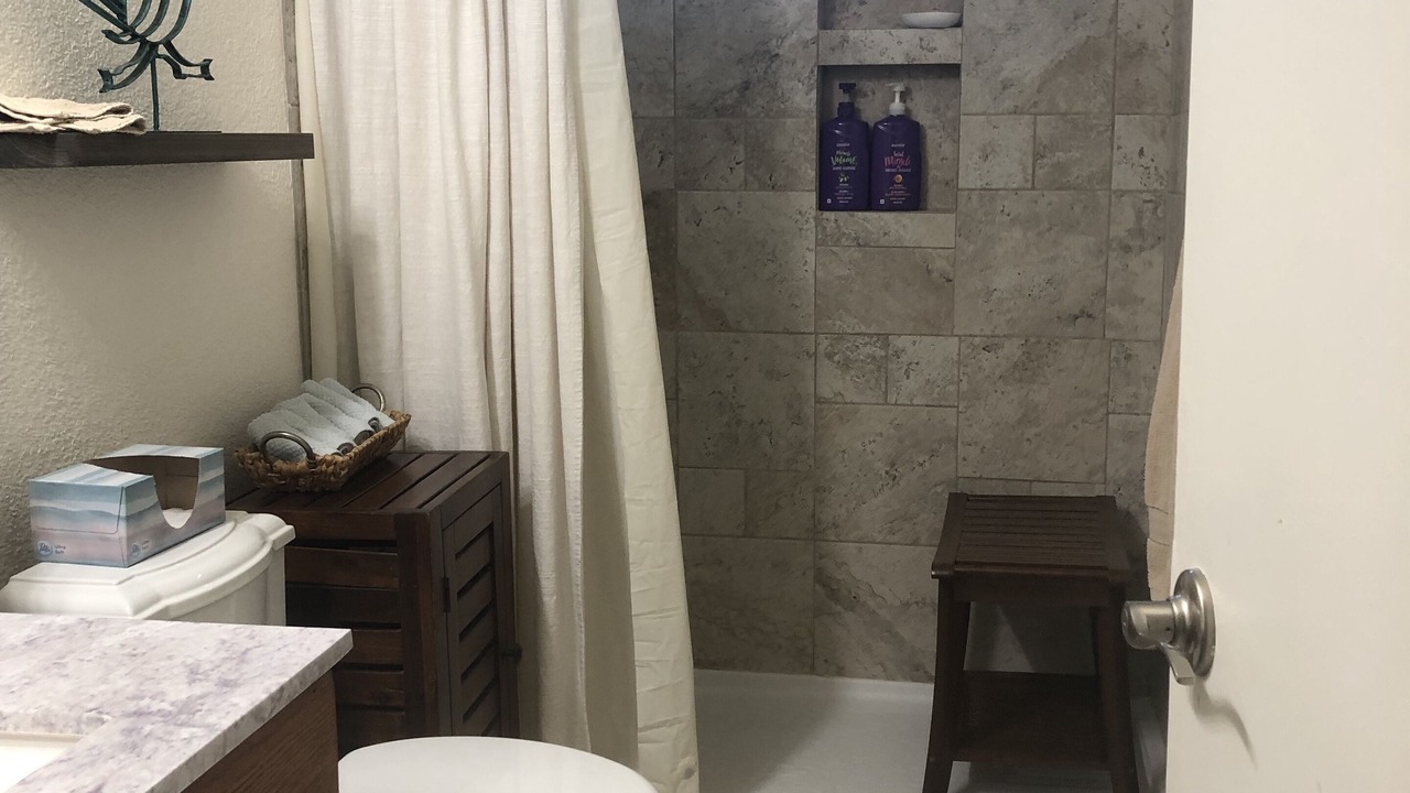Photo of Bathroom in Catalina