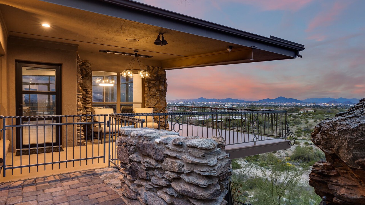 Photo of Patio Balcony in South Mountain