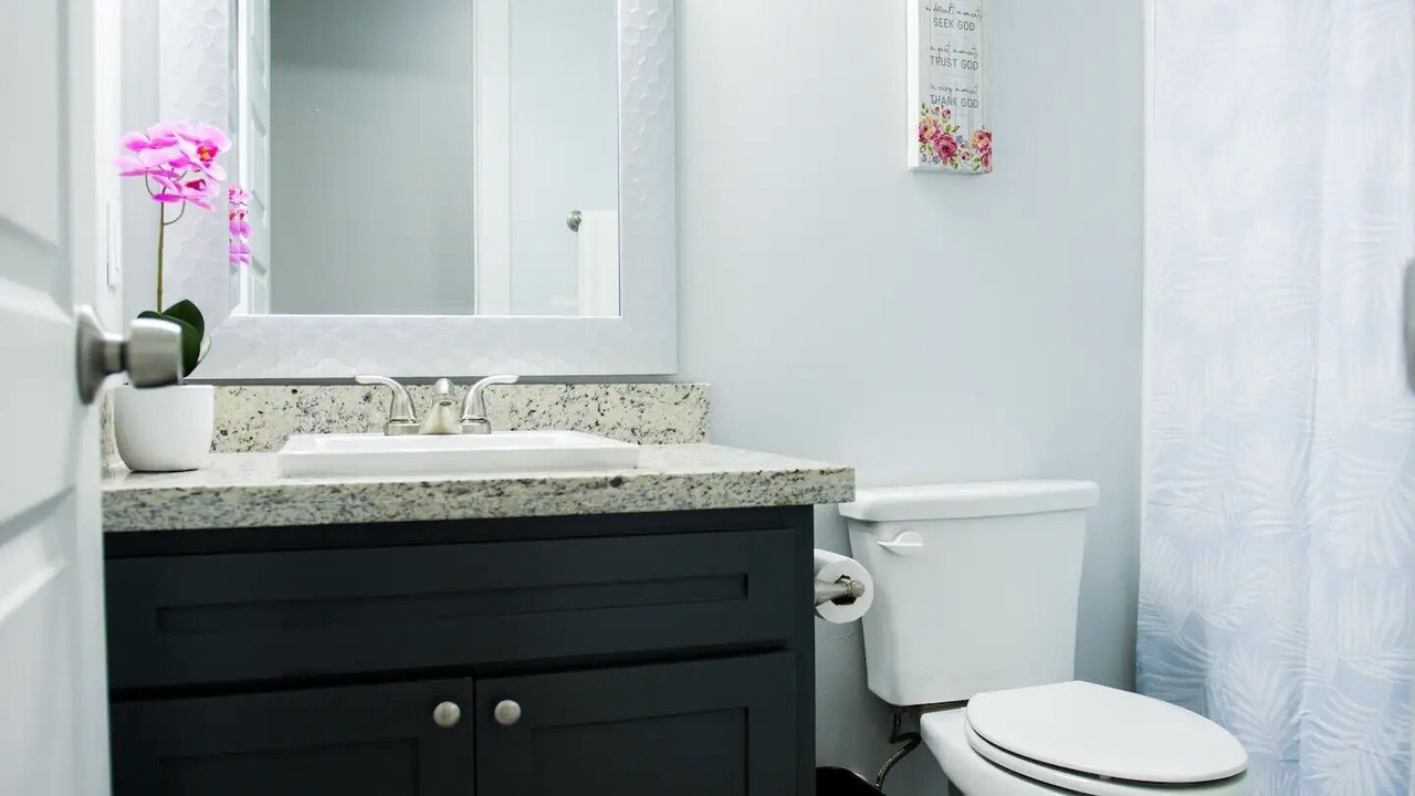 Photo of Bathroom in Edinburg