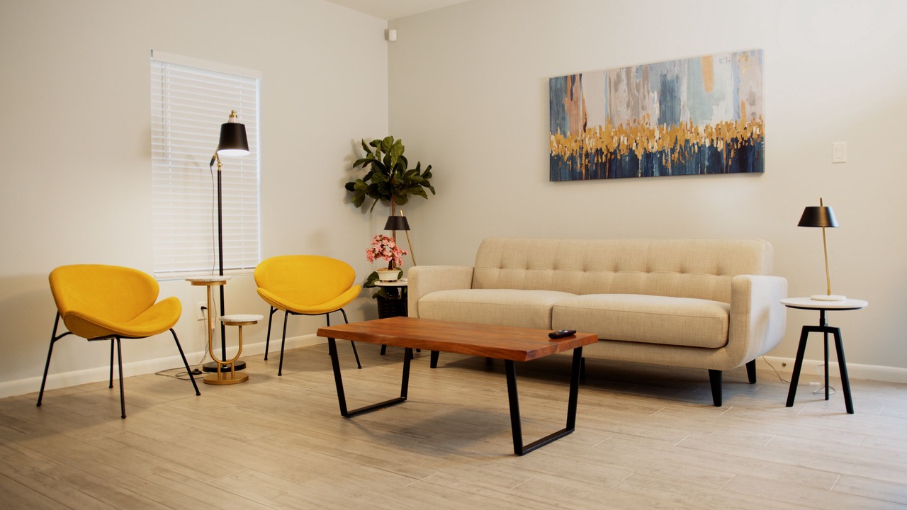 Photo of Livingroom in Edinburg