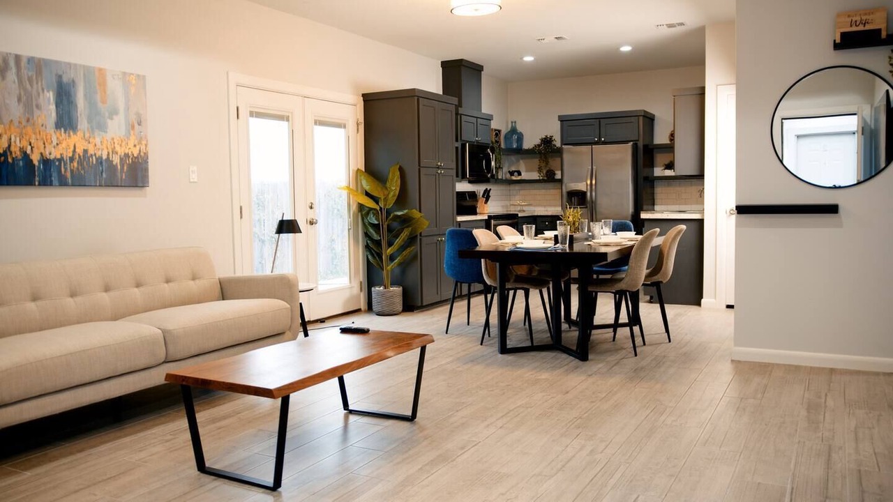 Photo of Livingroom in Edinburg