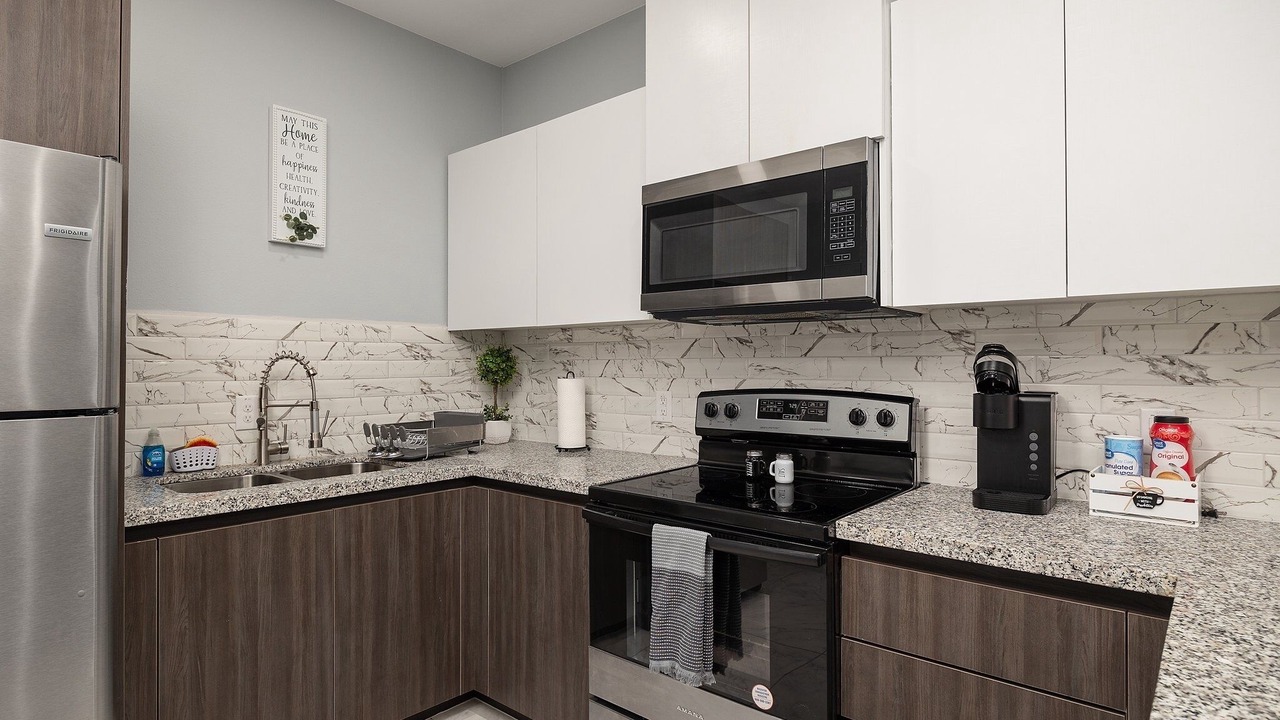 Photo of Kitchen in Edinburg