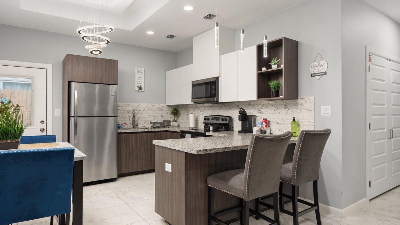 Photo of Kitchen in Edinburg