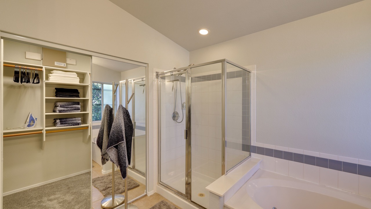 Photo of Bathroom in Arrowhead Ranch
