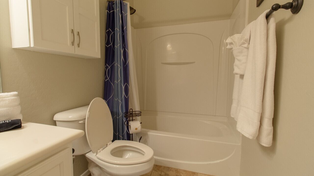 Photo of Bathroom in Tamaron