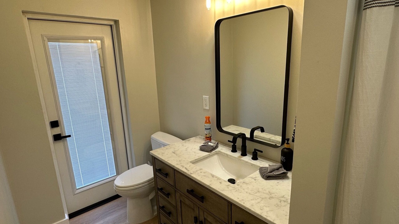 Photo of Bathroom in Arcadia