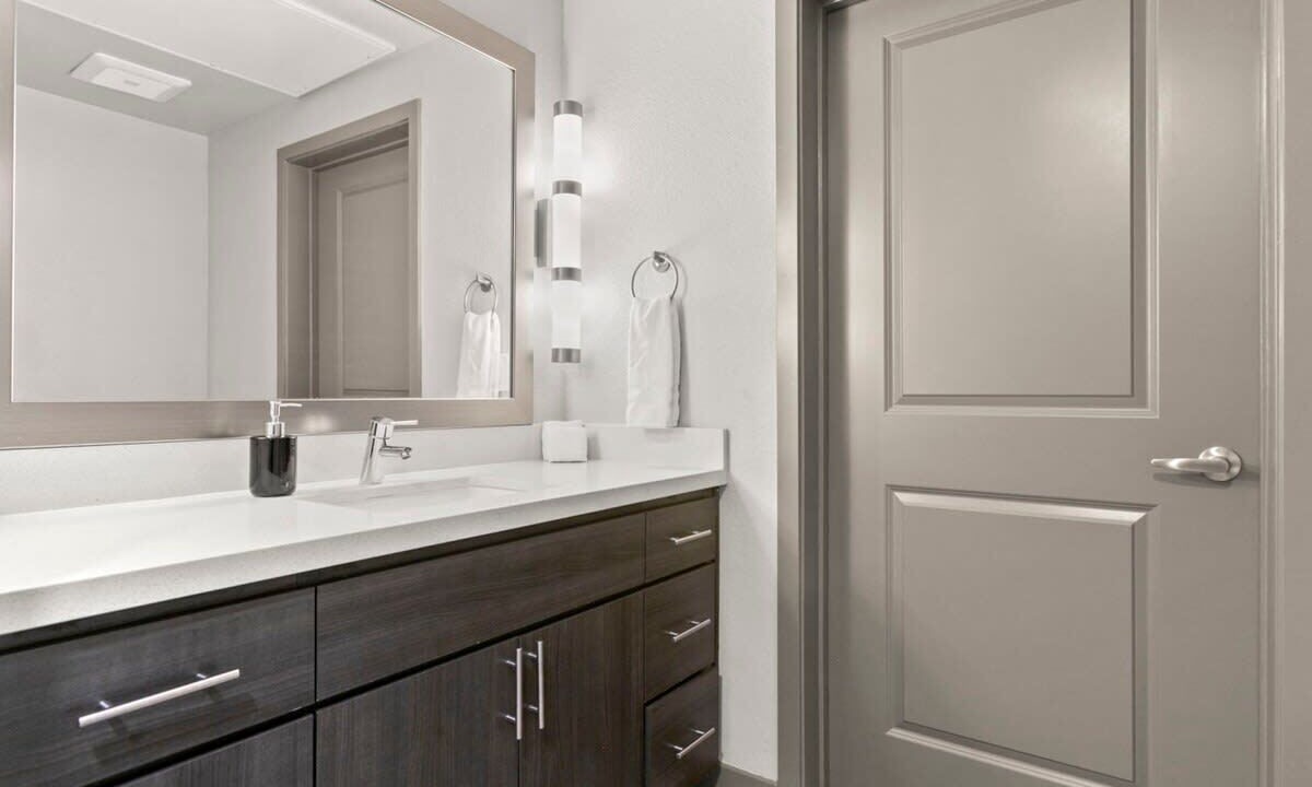 Photo of Bathroom in Roosevelt