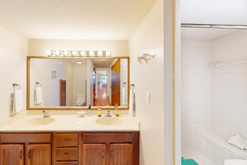 Photo of Bathroom in Port Isabel