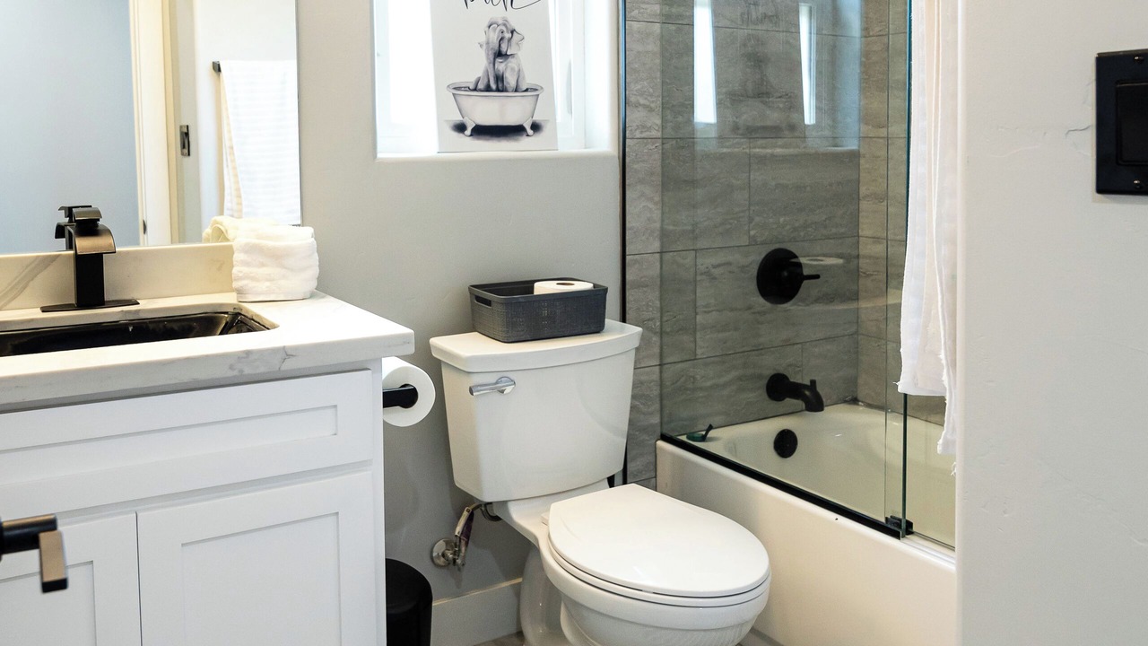 Photo of Bathroom in Yuma