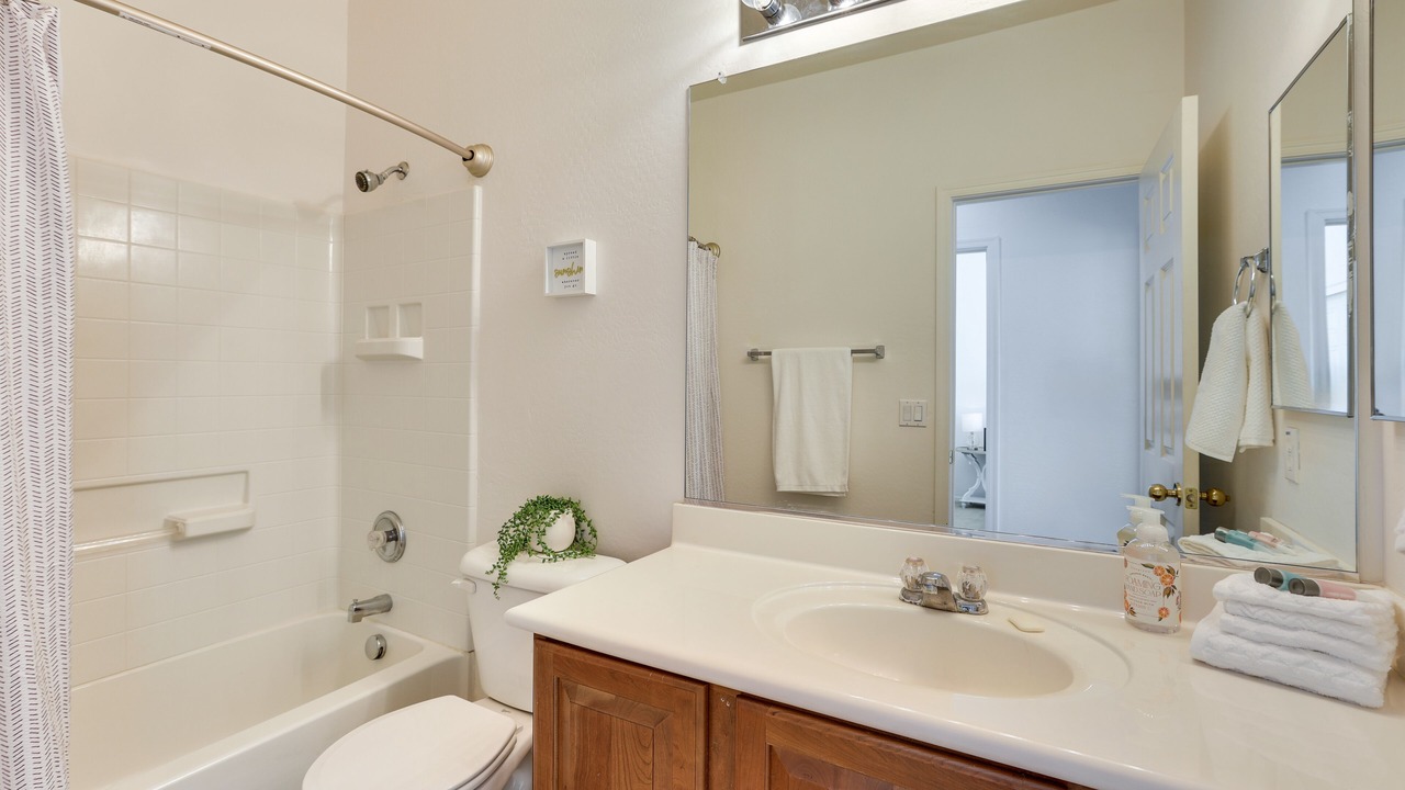 Photo of Bathroom in Surprise Farms