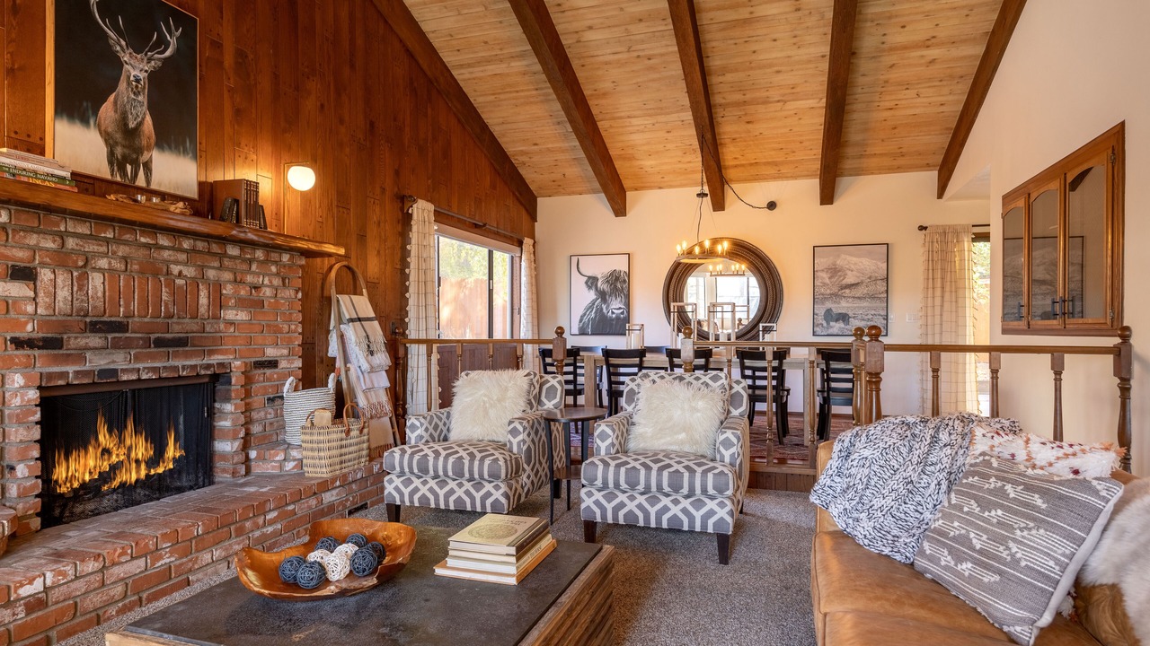 Photo of Livingroom in Big Bear Lake