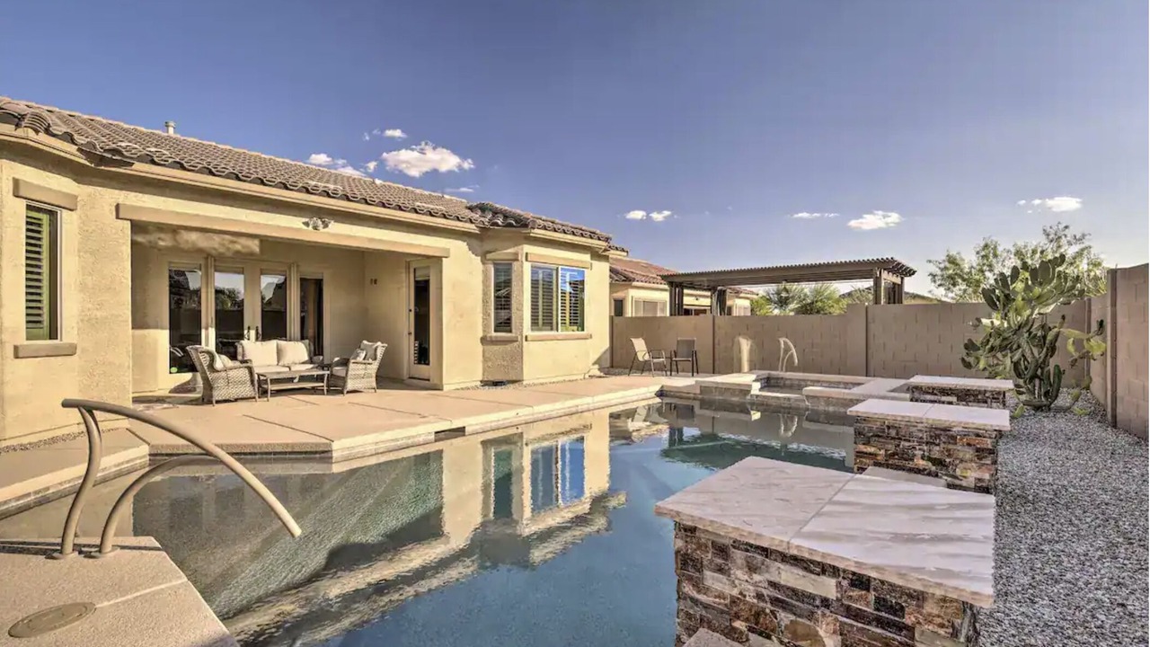 Photo of Outdoor in Montecito in Estrella