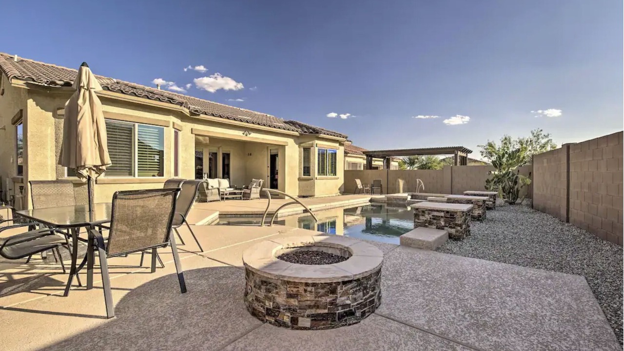 Photo of Outdoor in Montecito in Estrella