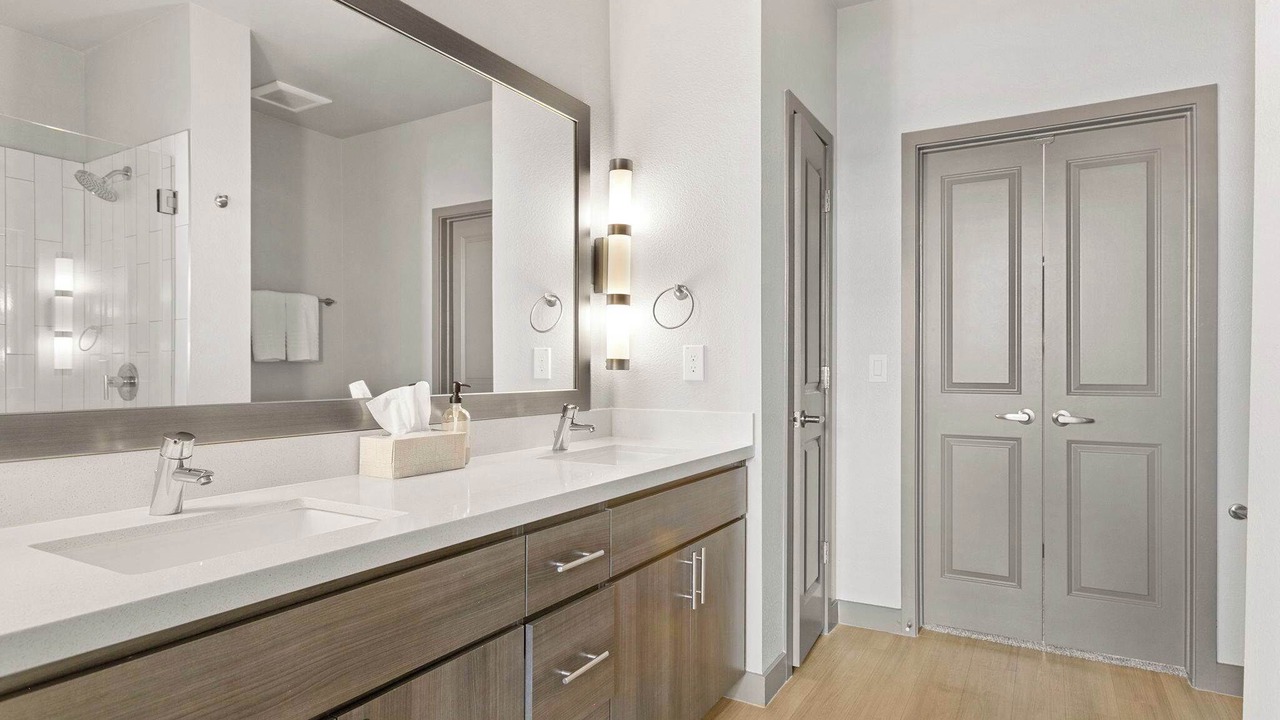 Photo of Bathroom in Roosevelt