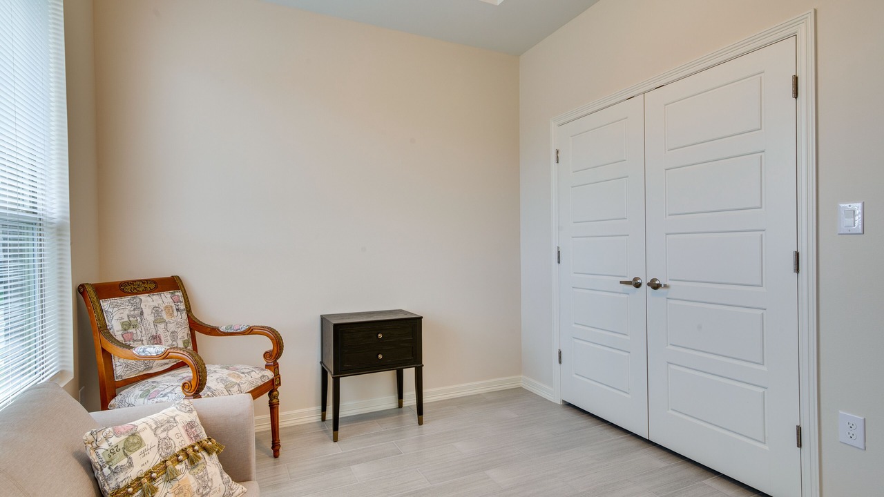 Photo of Livingroom in Brownsville