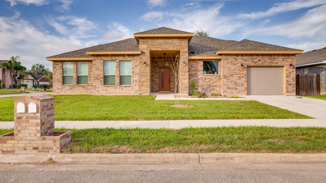Photo of Outdoor in Brownsville