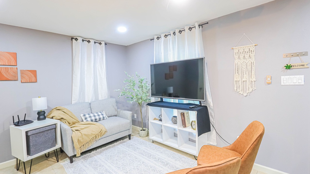 Photo of Livingroom in Mission