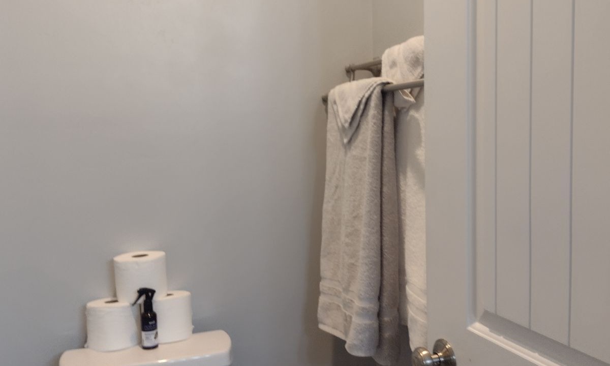Photo of Bathroom in Foothills