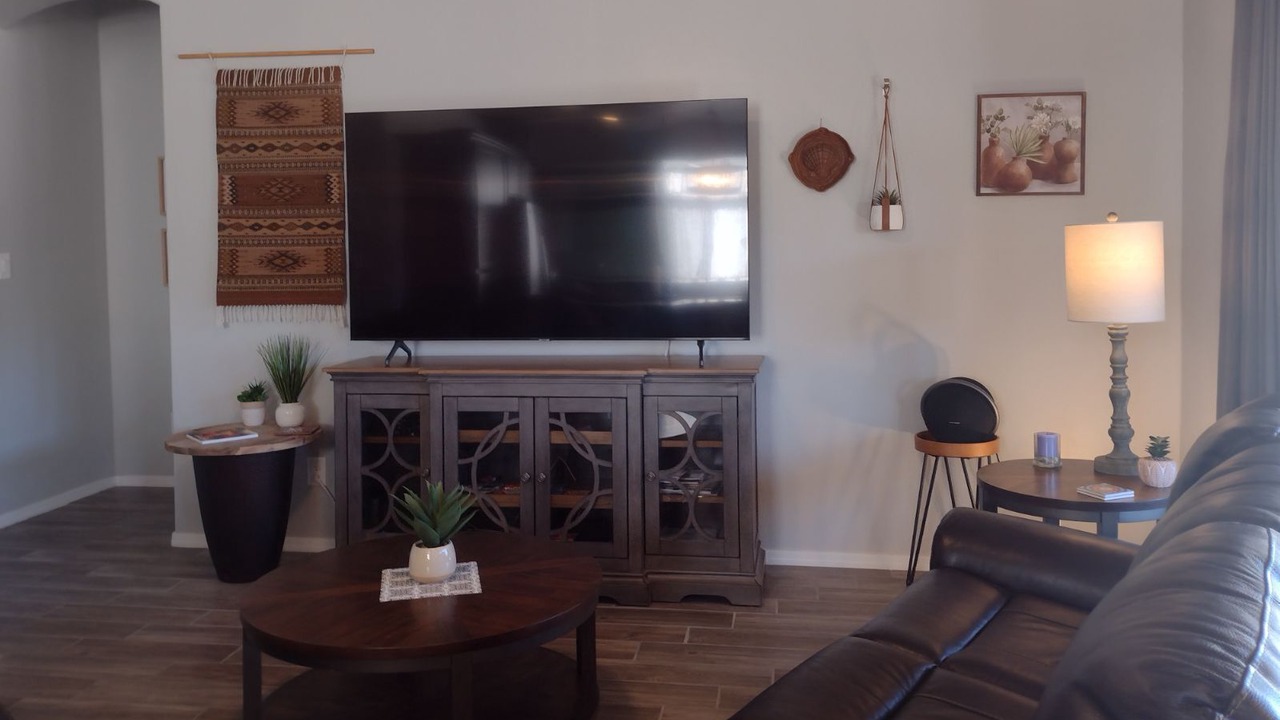 Photo of Livingroom in Foothills