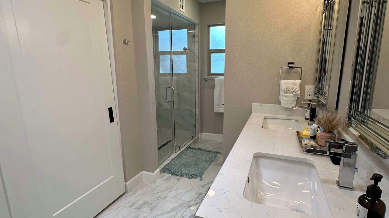 Photo of Bathroom in Raskin Estates
