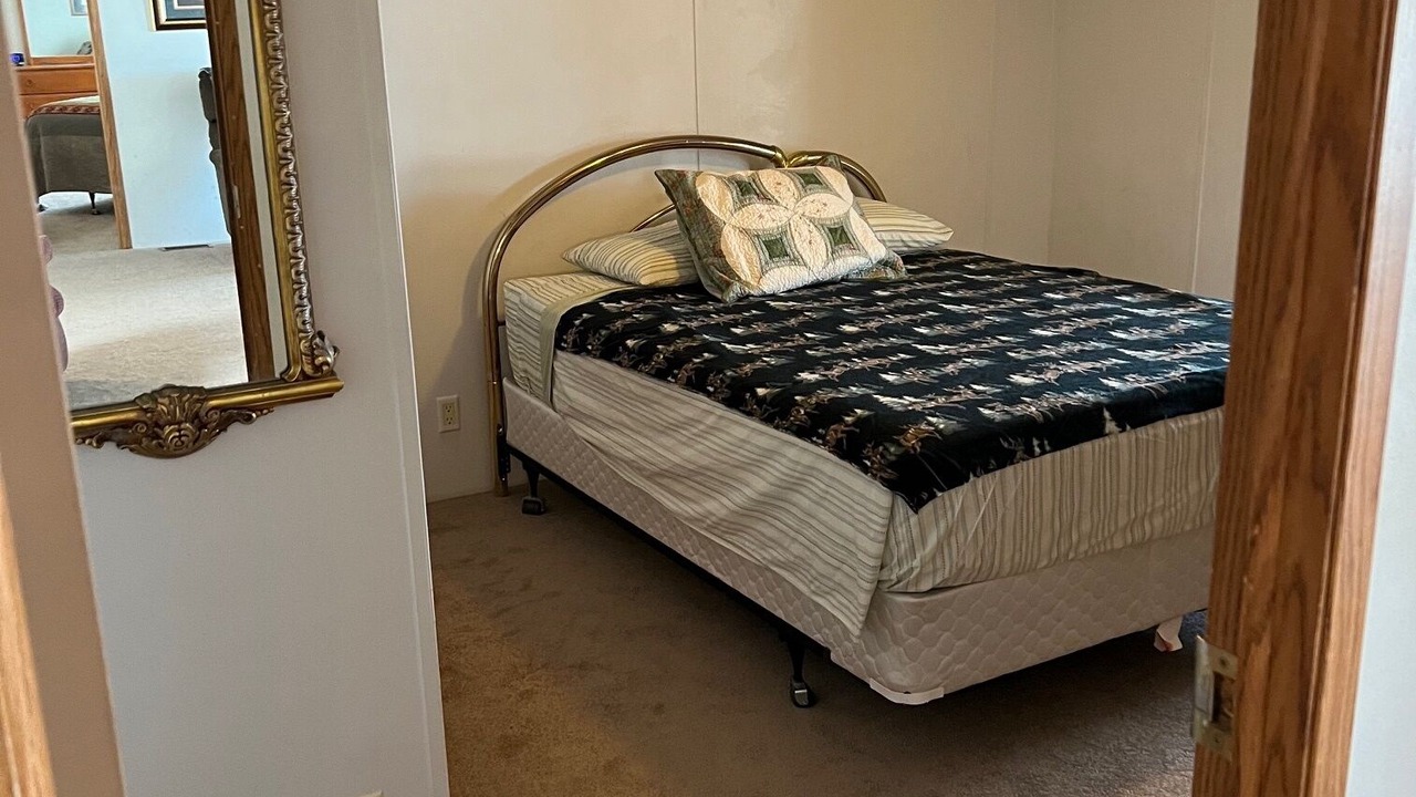Photo of Bedroom in Apache Junction