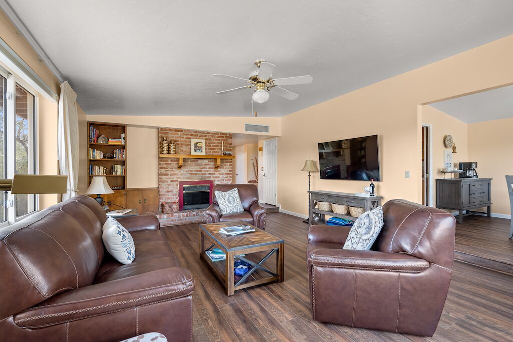 Photo of Bedroom in Suffolk Hills
