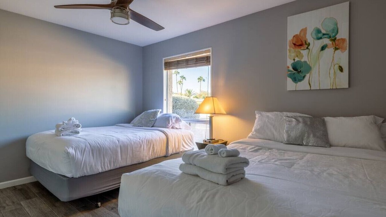 Photo of Bedroom in Raskin Estates