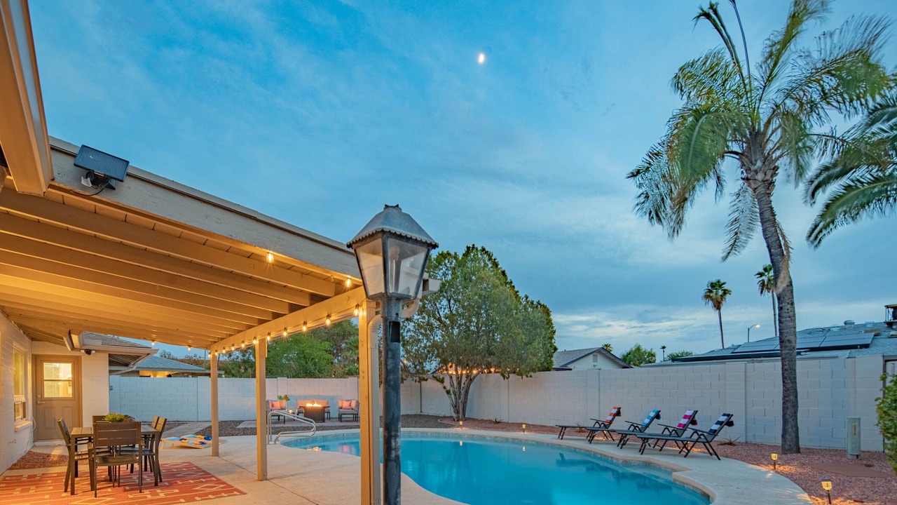Photo of Outdoor in Paradise Valley Village