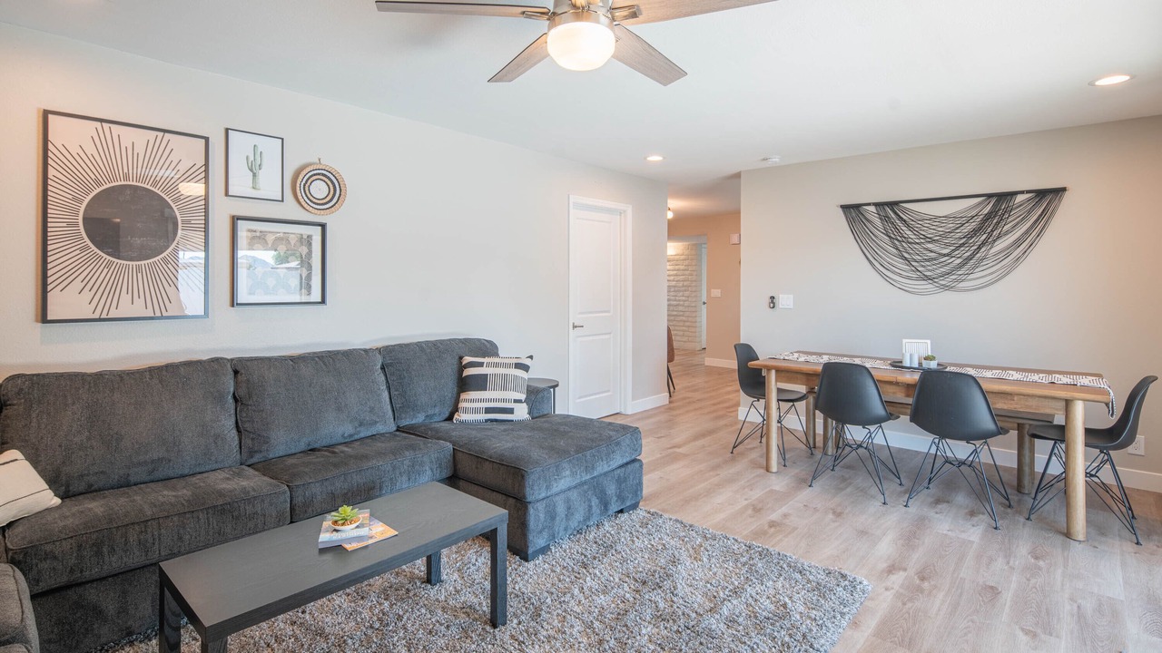 Photo of Bedroom in Paradise Valley Village