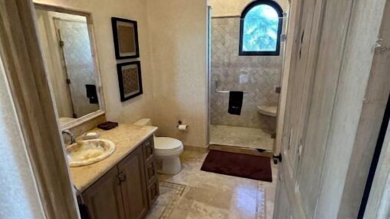 Photo of Bathroom in Los Frailes