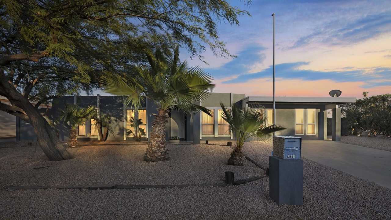 Photo of Outdoor in Paradise Valley Village