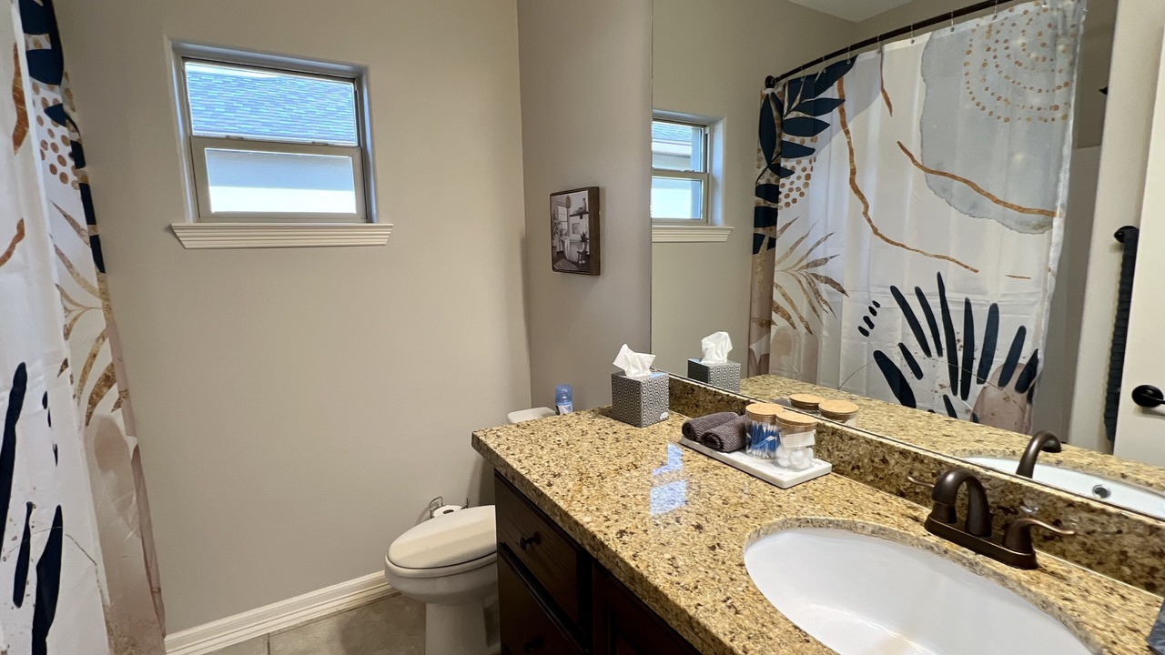 Photo of Bathroom in Brownsville