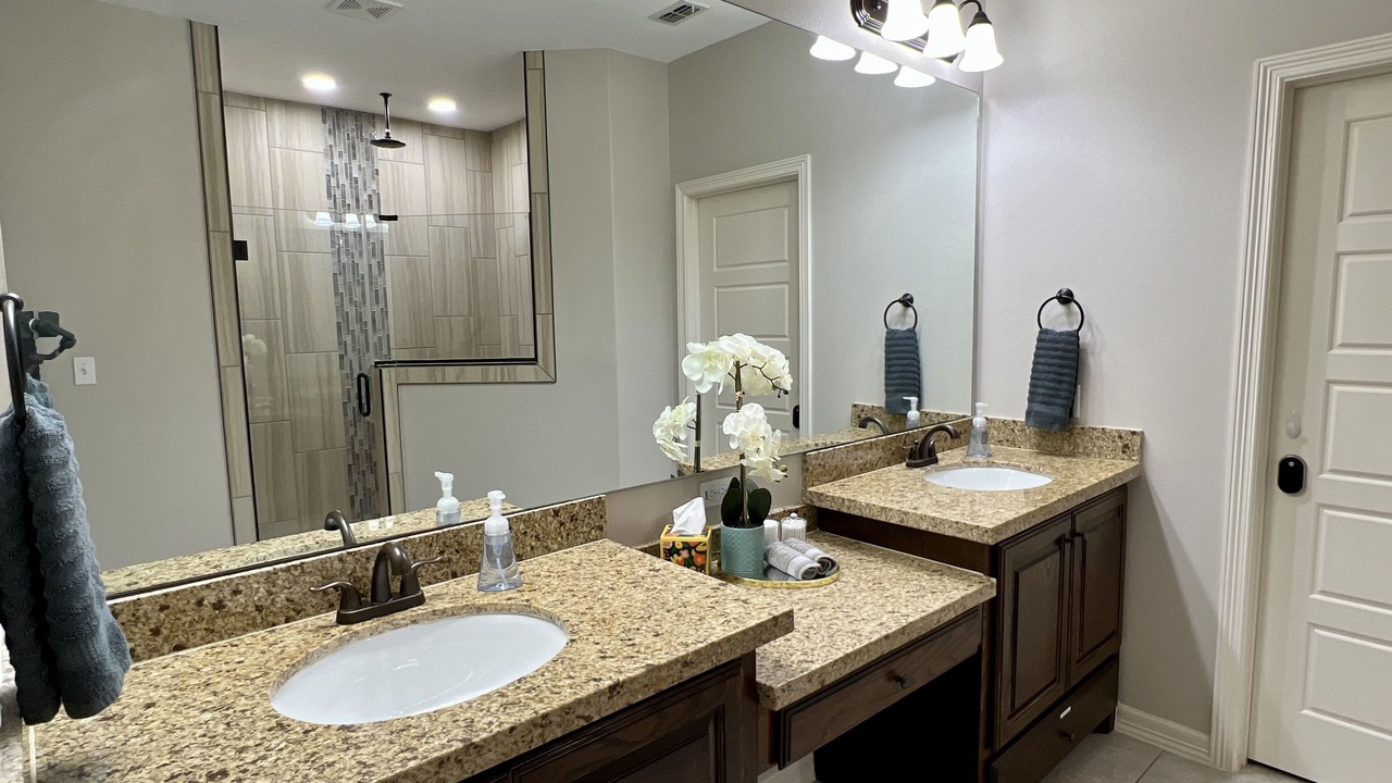 Photo of Bathroom in Brownsville