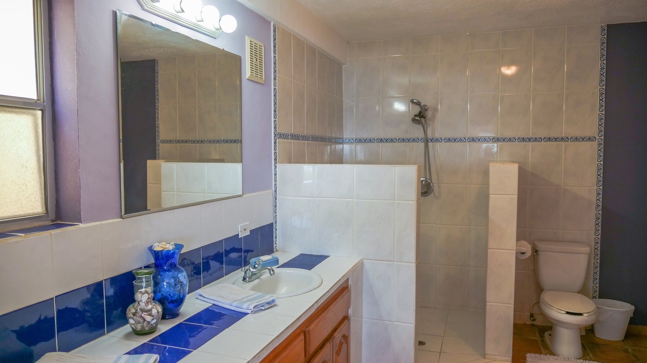 Photo of Bathroom in La Fonda