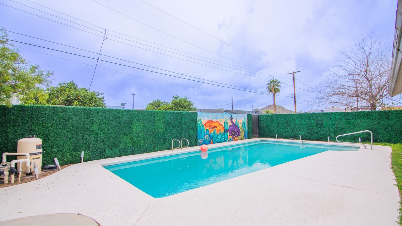 Photo of Outdoor in Papago Parkway