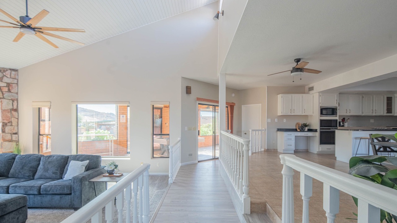 Photo of Livingroom in Ahwatukee Foothills
