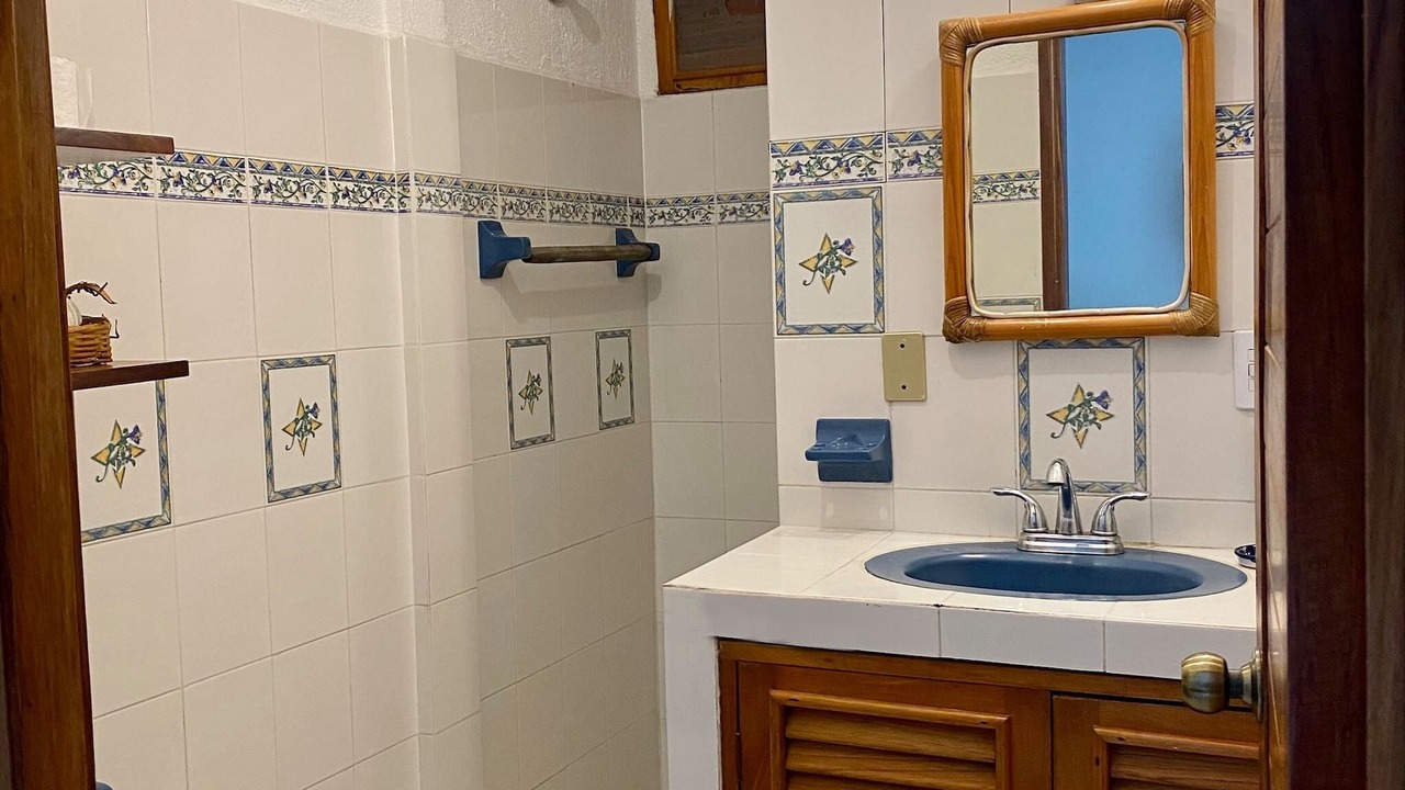 Photo of Bathroom in Zihuatanejo