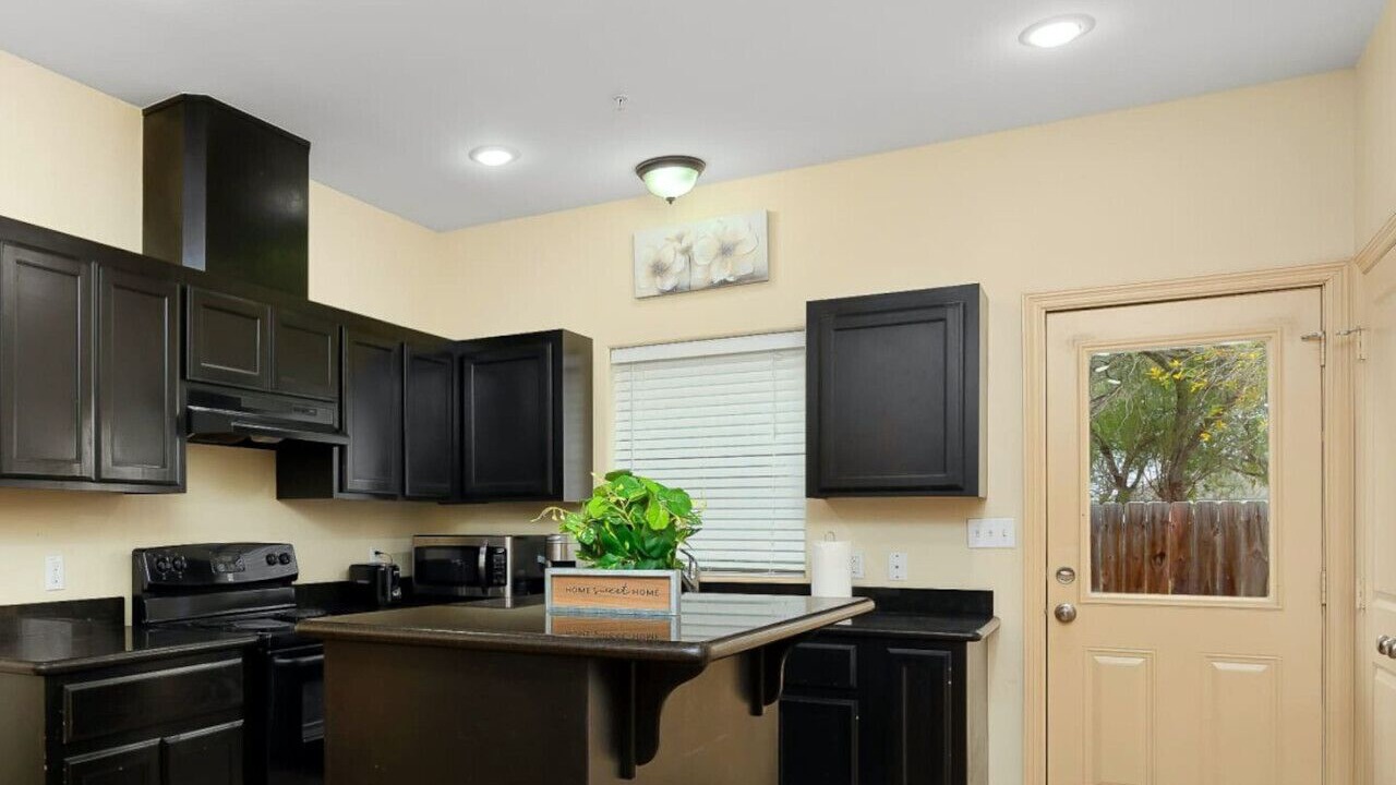 Photo of Kitchen in Pharr