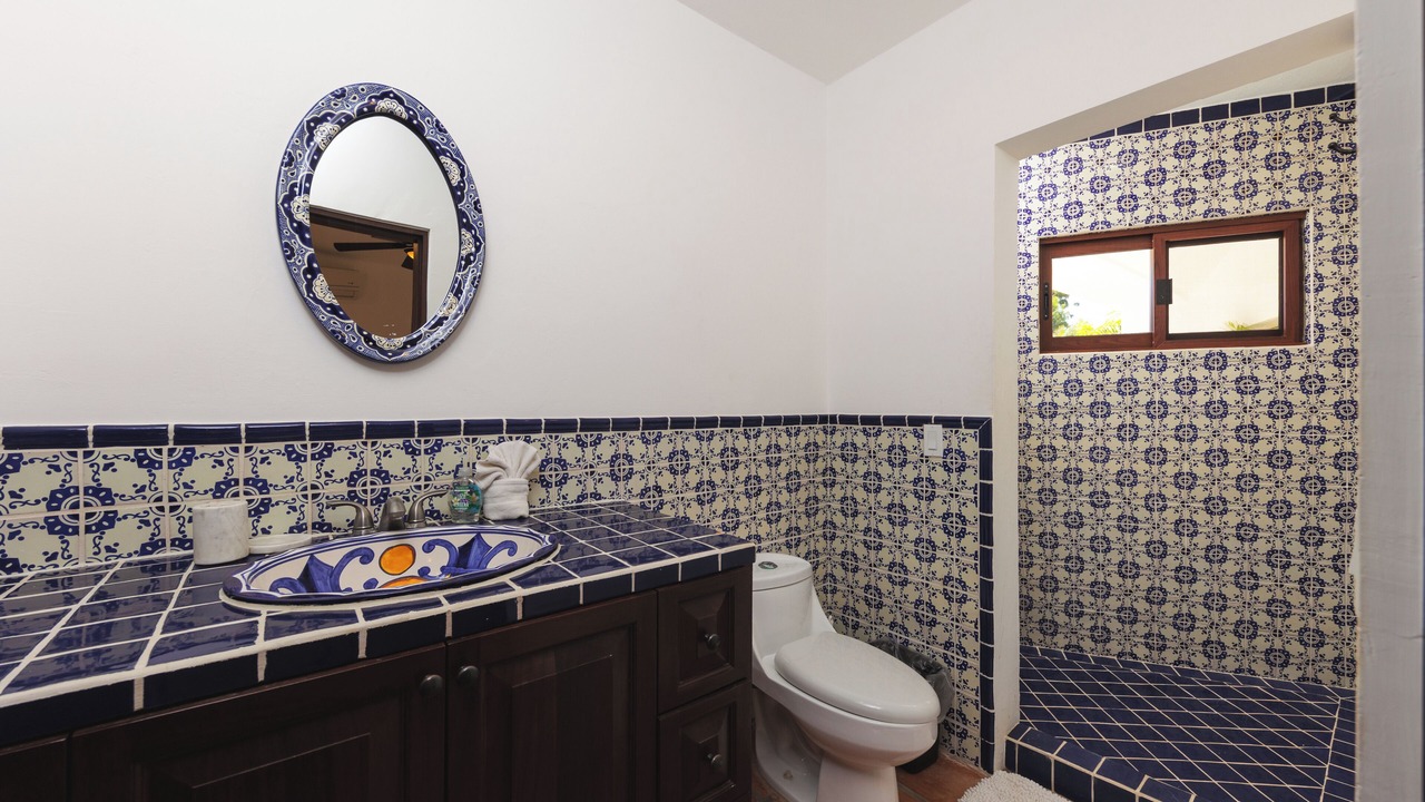 Photo of Bathroom in Buenavista