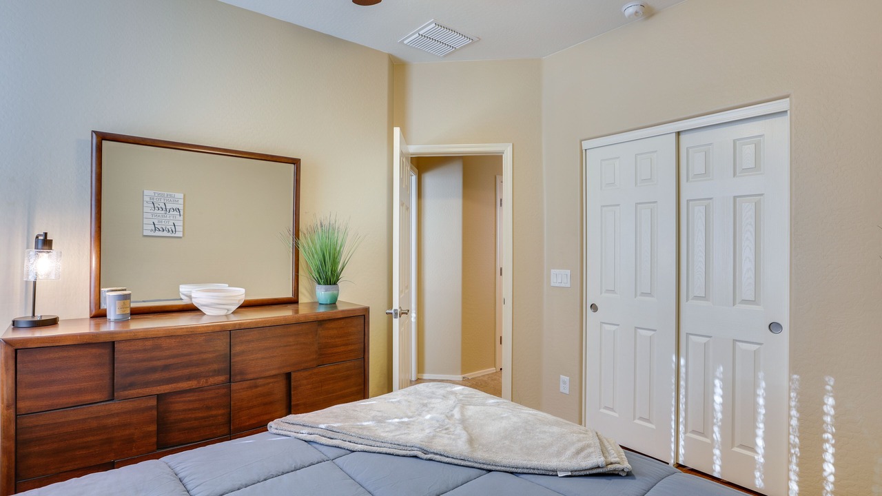 Photo of Bedroom in Montecito in Estrella