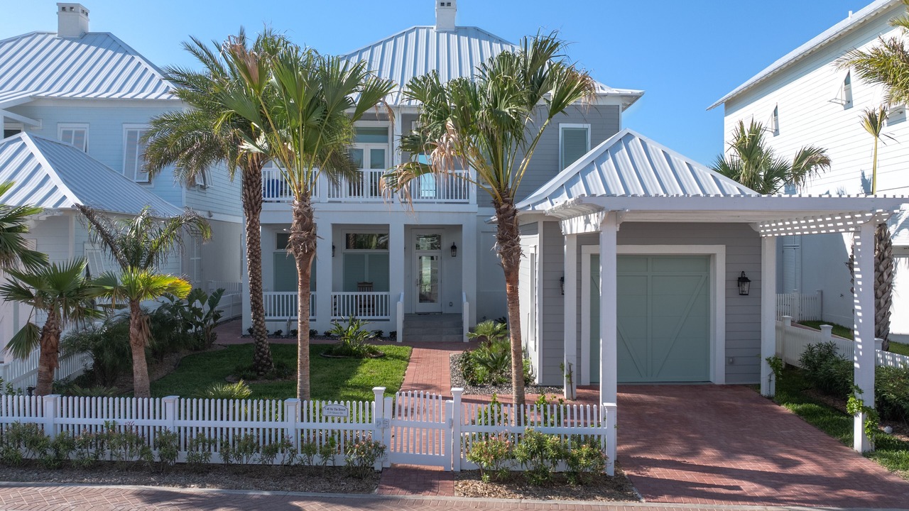 Photo of Outdoor in The Shores