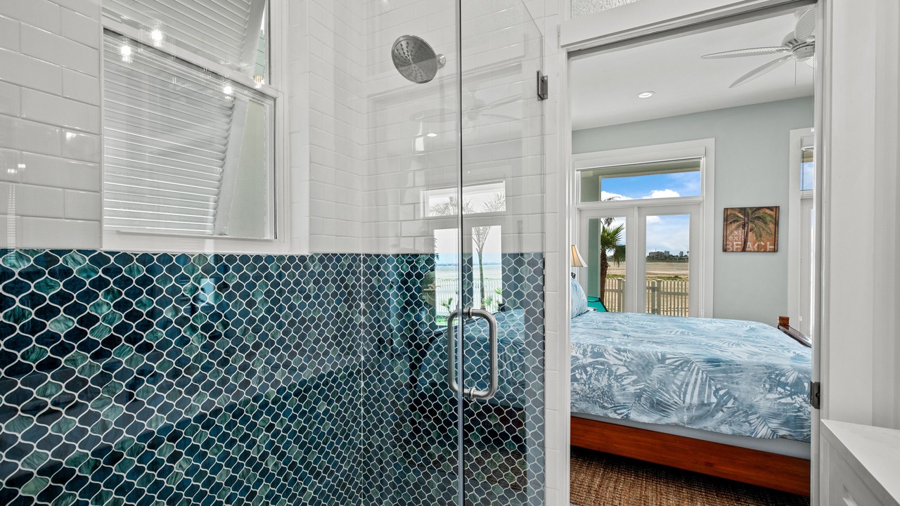 Photo of Bedroom in The Shores