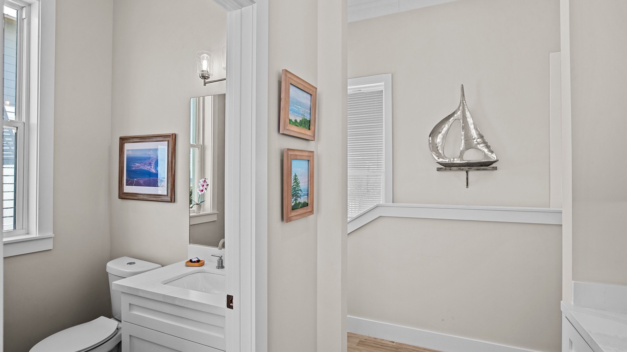 Photo of Bathroom in The Shores