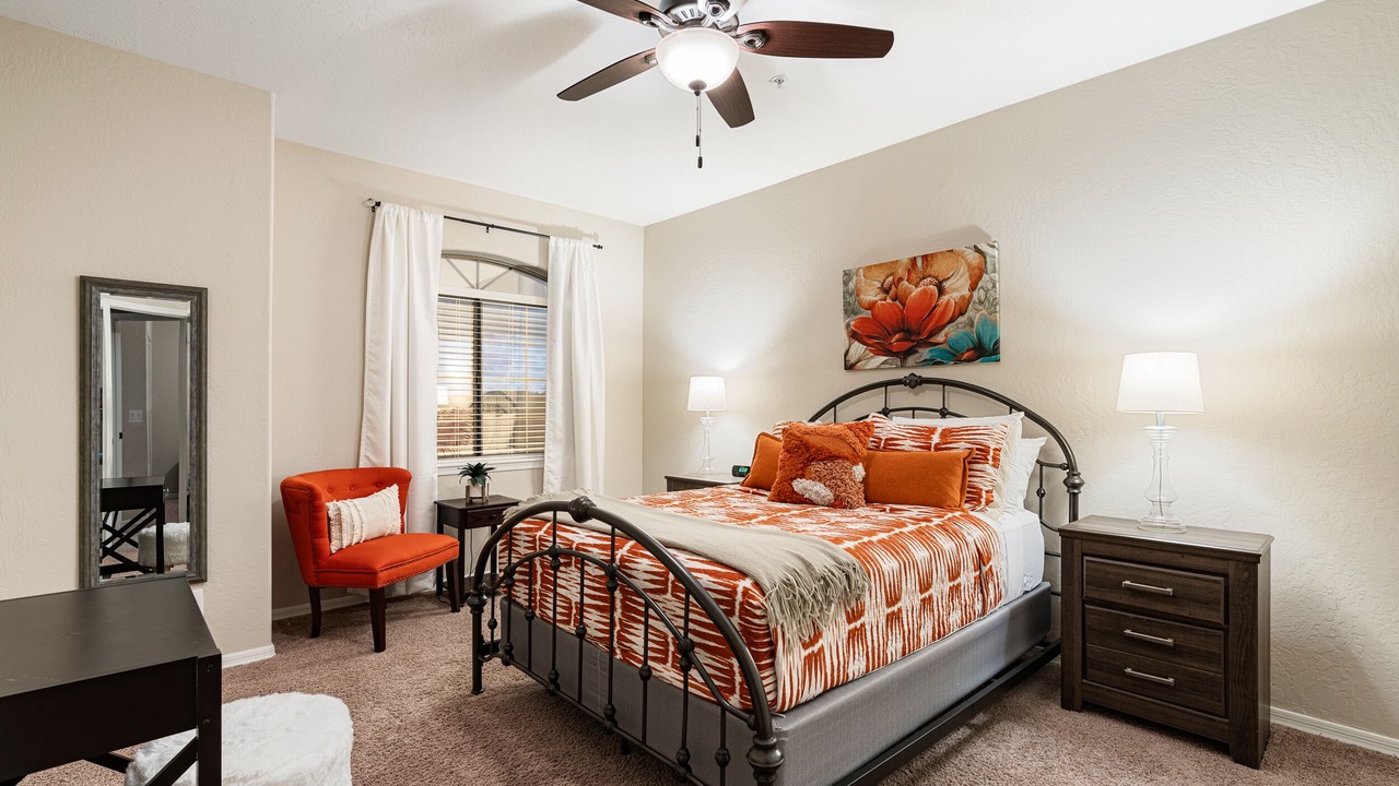 Photo of Bedroom in Pinnacle Foothills
