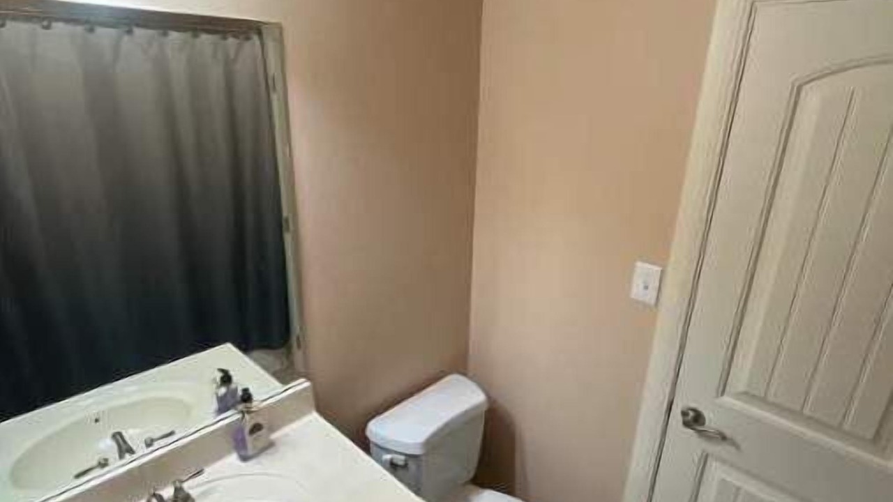 Photo of Bathroom in Mission