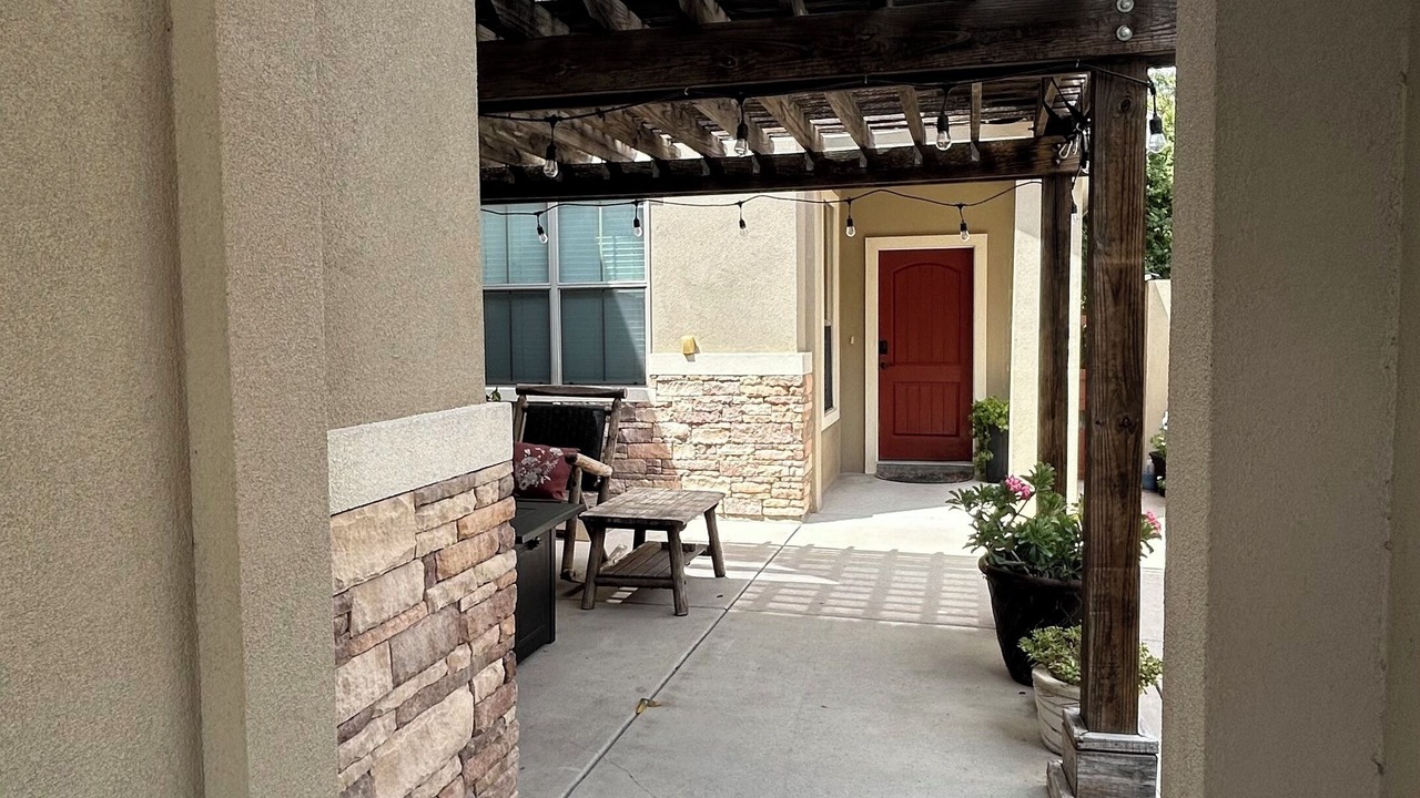 Photo of Patio Balcony in Mission