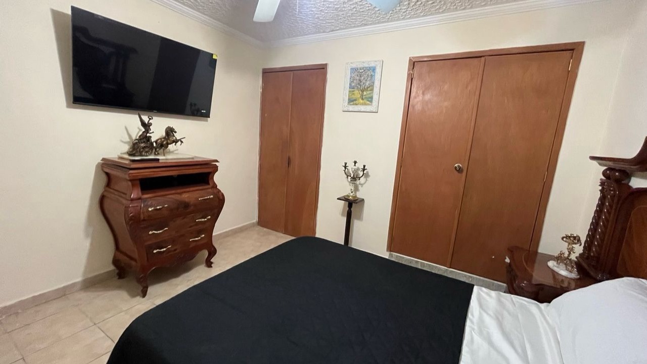 Photo of Bedroom in Tlaquepaque